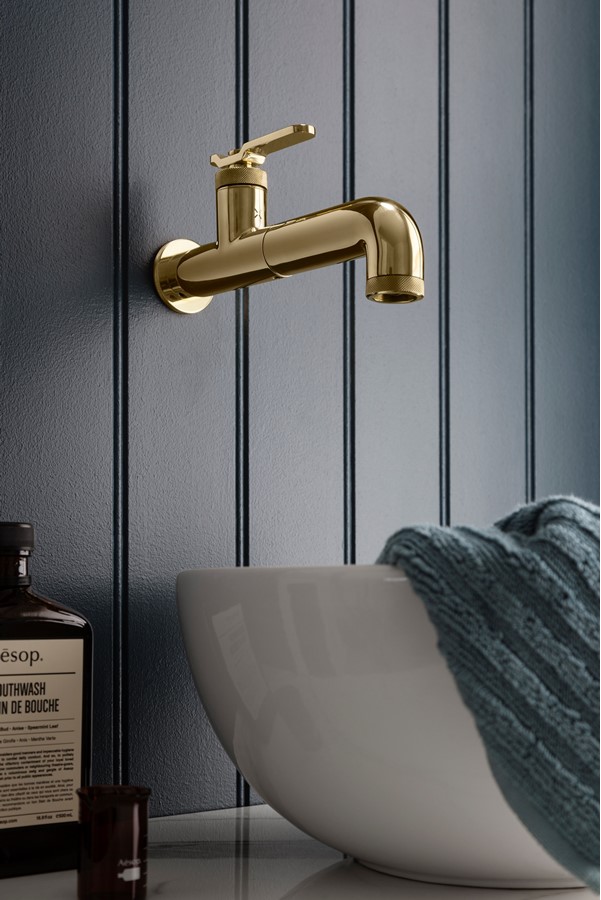 UNION Single Hole Wall Mount Basin Bathroom Faucet with Lever Handle