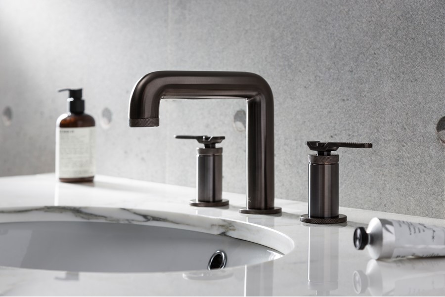 UNION Widespread Basin Bathroom Faucet with Lever Handle Luxury